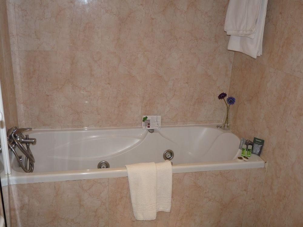 Hotel Jardin De ארנחואז מראה חיצוני תמונה