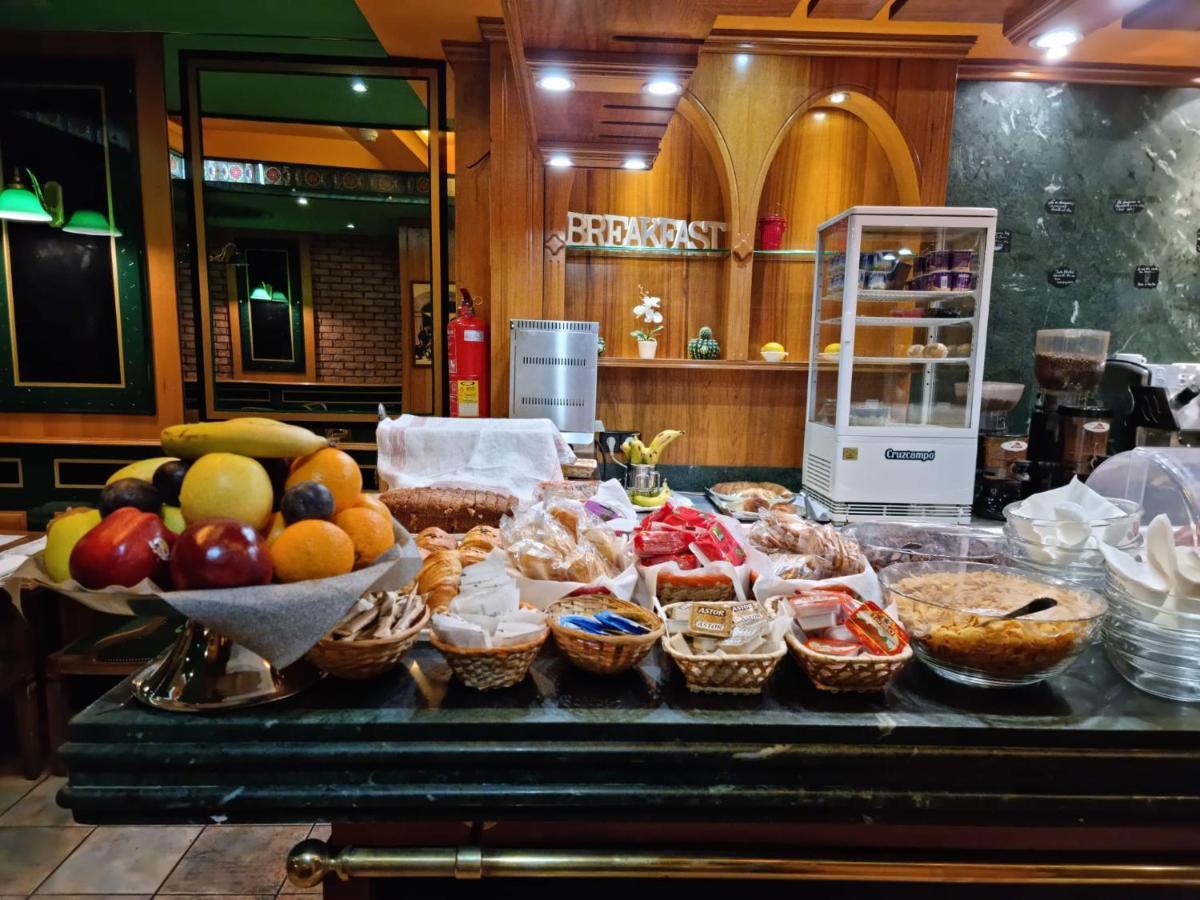 Hotel Jardin De ארנחואז מראה חיצוני תמונה