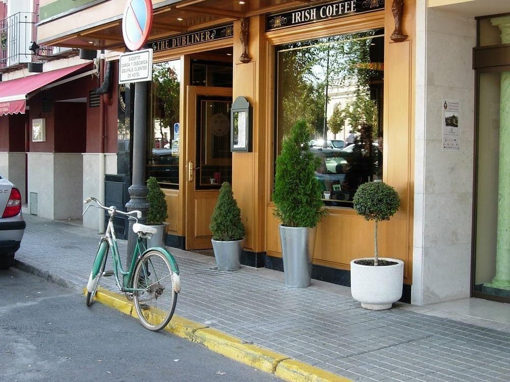 Hotel Jardin De ארנחואז מראה חיצוני תמונה